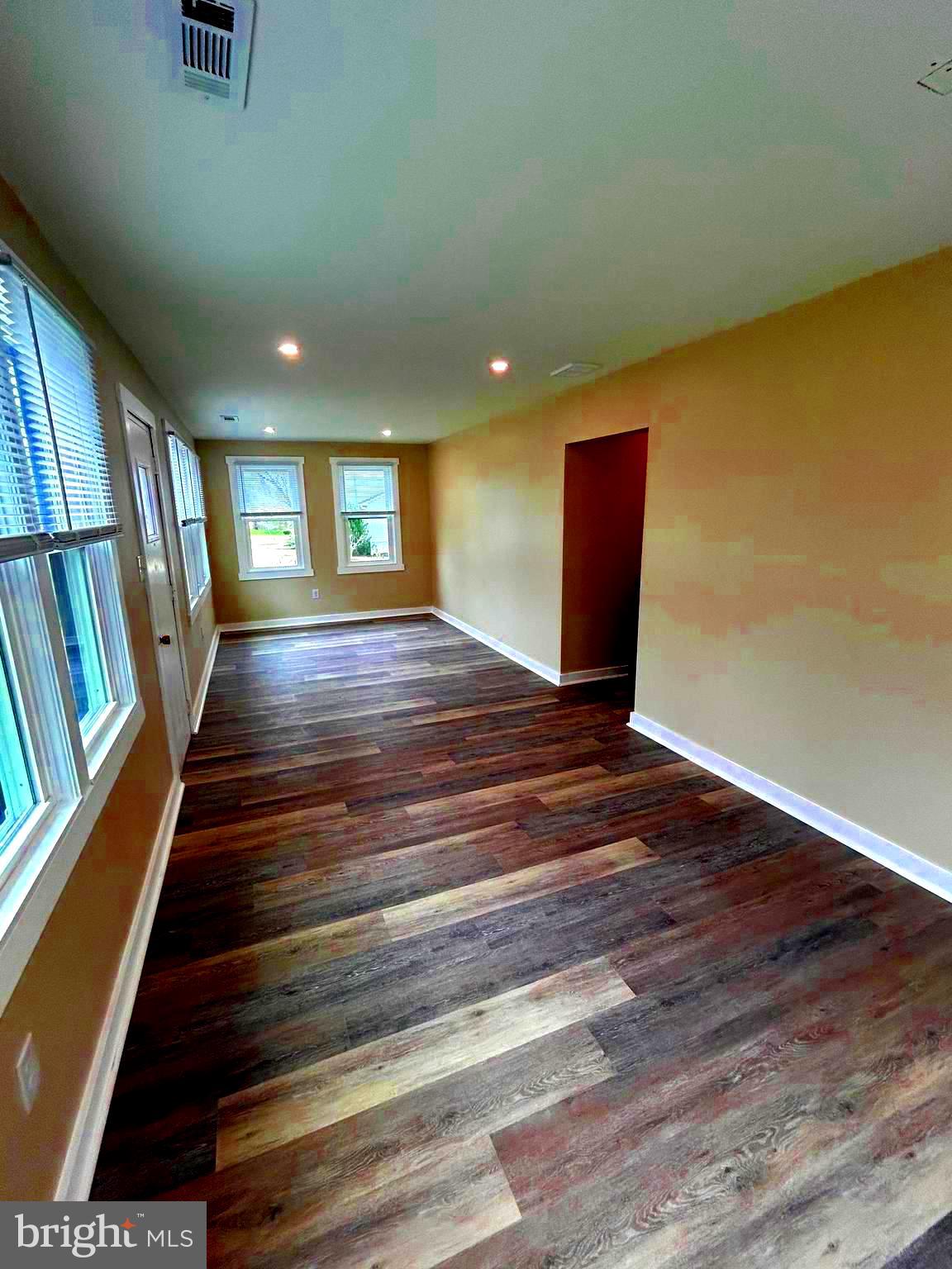 1063 Tanyard Road Woodbury, NJ 08096 - Photo 17 of 21