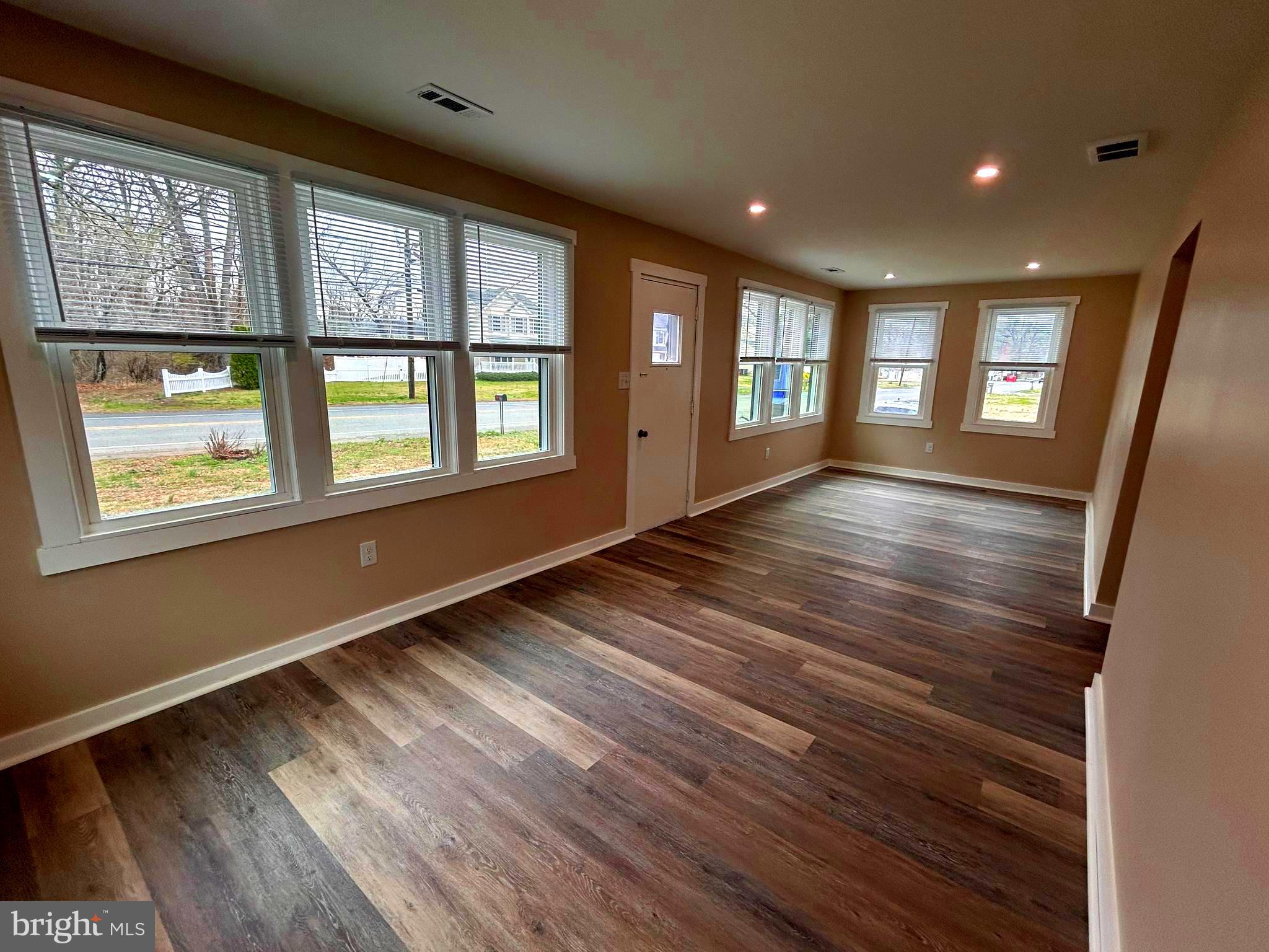 1063 Tanyard Road Woodbury, NJ 08096 - Photo 18 of 21