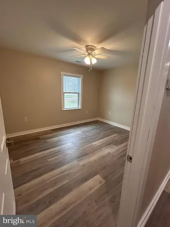 $2,200 | 1063 Tanyard Road, Woodbury, NJ 08096