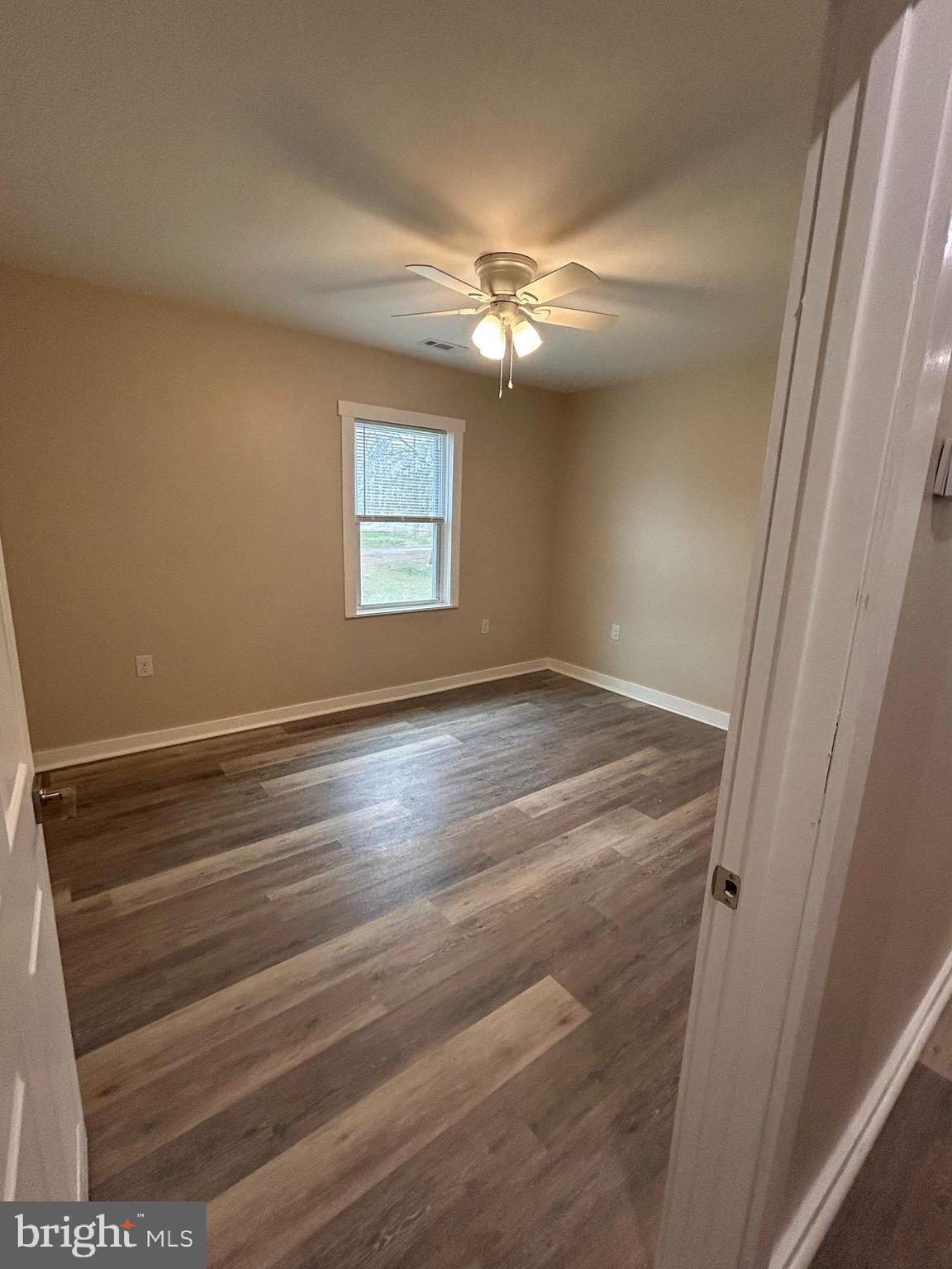 1063 Tanyard Road Woodbury, NJ 08096 - Photo 9 of 21