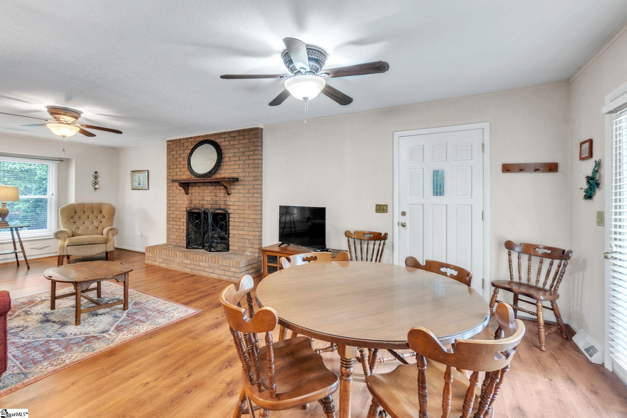 200 Rampey Street Easley, SC 29640 - Photo 10 of 41