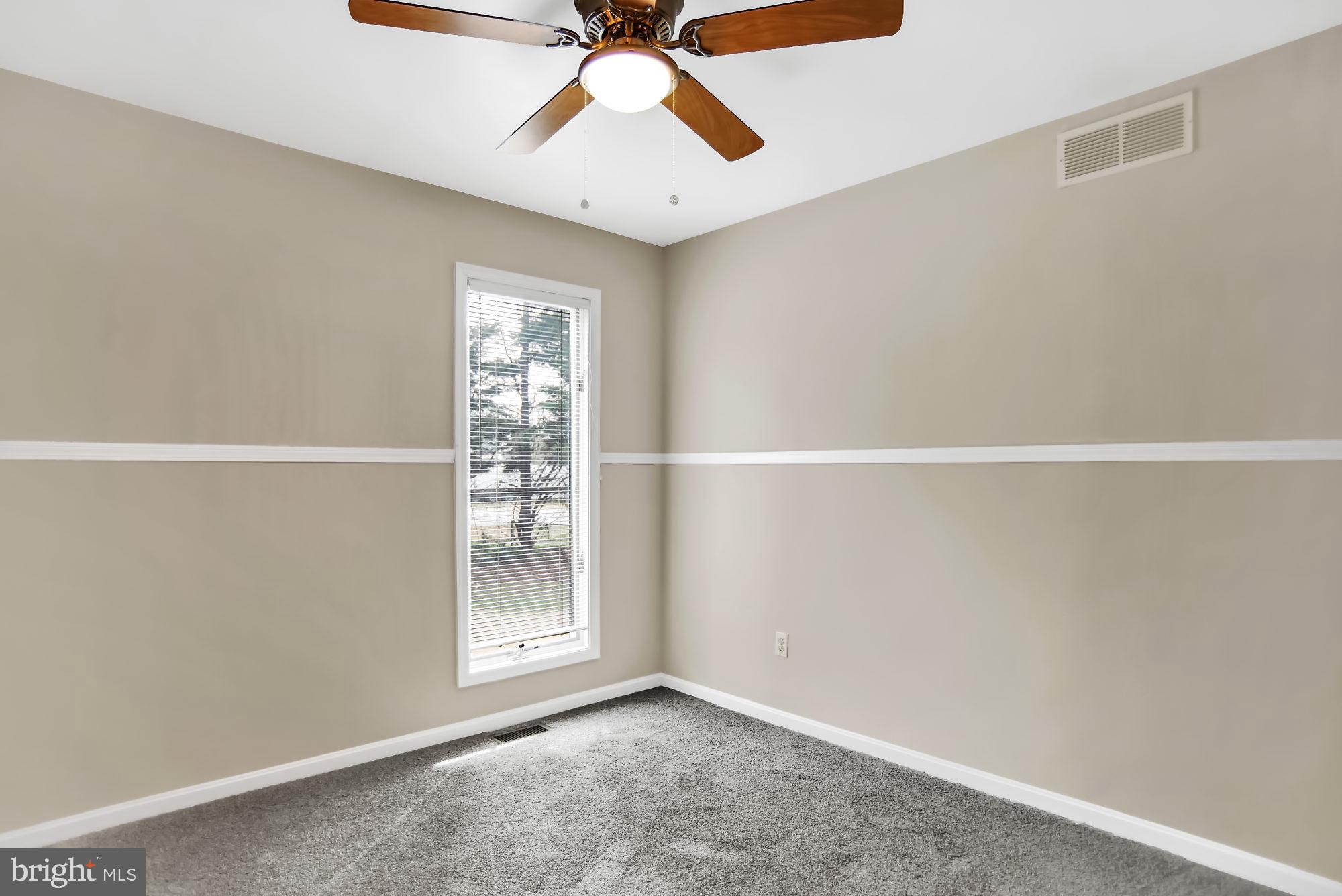 984 Point Pleasant Road Glen Burnie, MD 21060 - Photo 13 of 25 Gallery Image 13