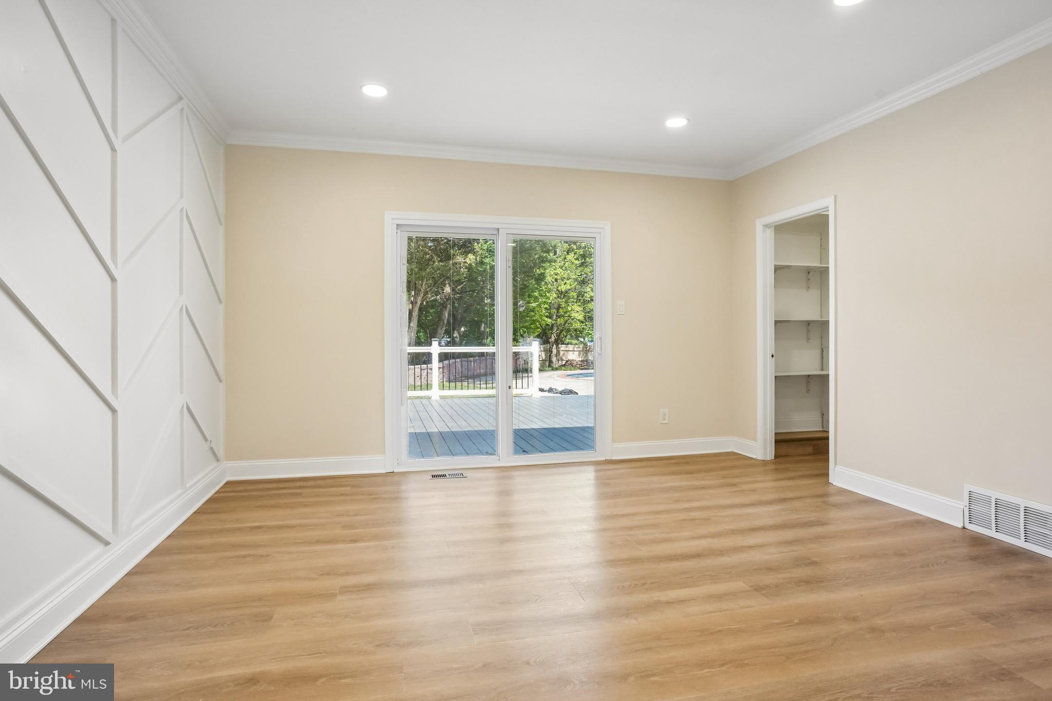 29 Apple Way Marlton, NJ 08053 - Photo 11 of 27 Master out toDeck and Pool