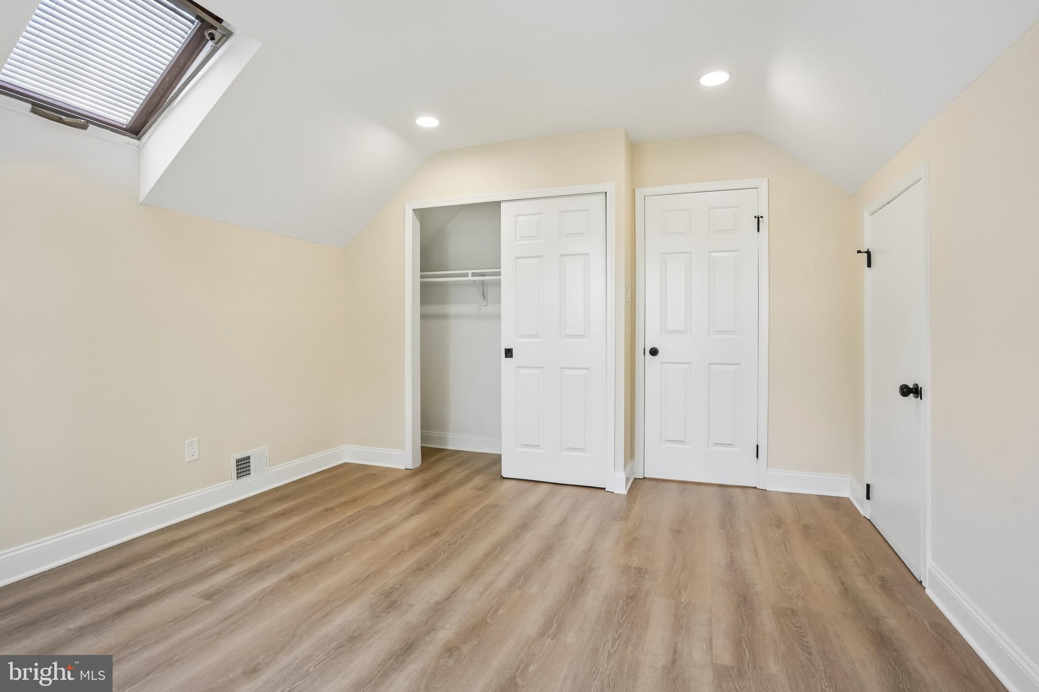 29 Apple Way Marlton, NJ 08053 - Photo 15 of 27 UL bedroom