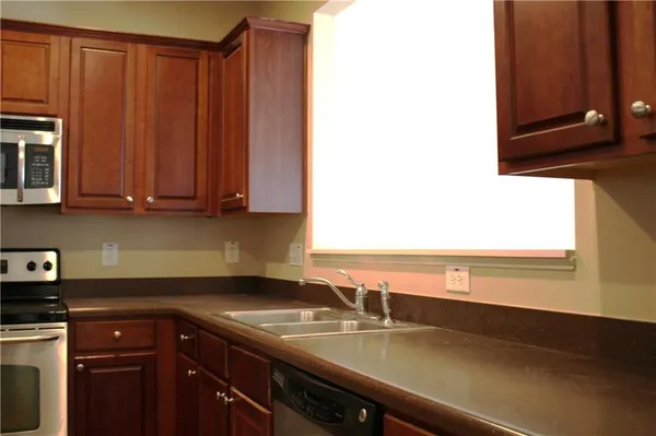 $2,000 | 3328 Castleberry Village Circle, Cumming, GA 30040