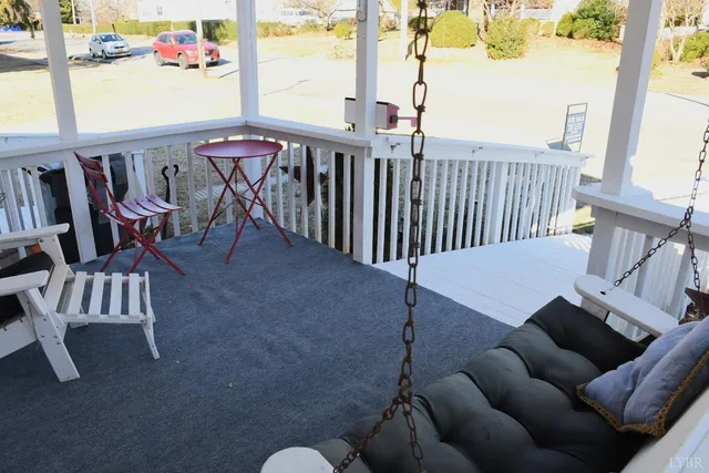 $229,000 | 818 Oak Street, Bedford, VA 24523