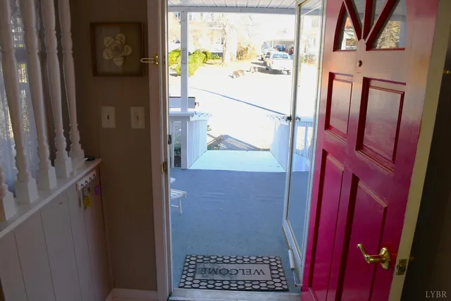 $229,000 | 818 Oak Street, Bedford, VA 24523