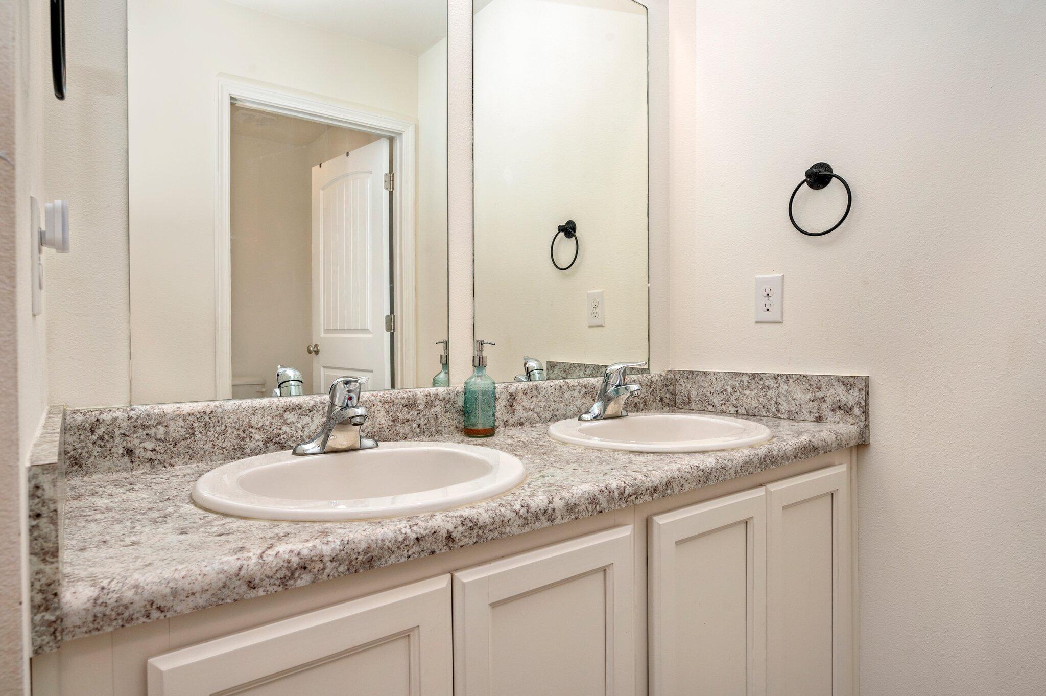 939 Merganser Way Crestview, FL 32539 - Photo 29 of 49 29-web-or-mls-939 Merganser Way-25