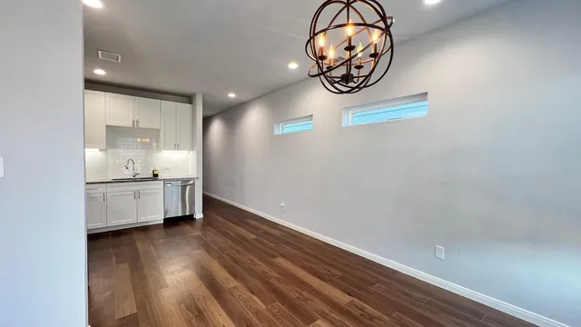 a view of kitchen with washer and dryer