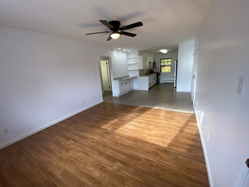 549 Russell Road, Unit 11D Westfield, MA 01085 - Photo 3 of 13 Gallery Image 3