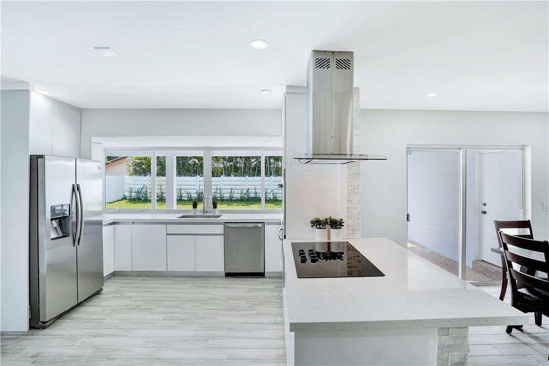 3520 North Park Road Hollywood, FL 33021 - Photo 6 of 19 Photo 6