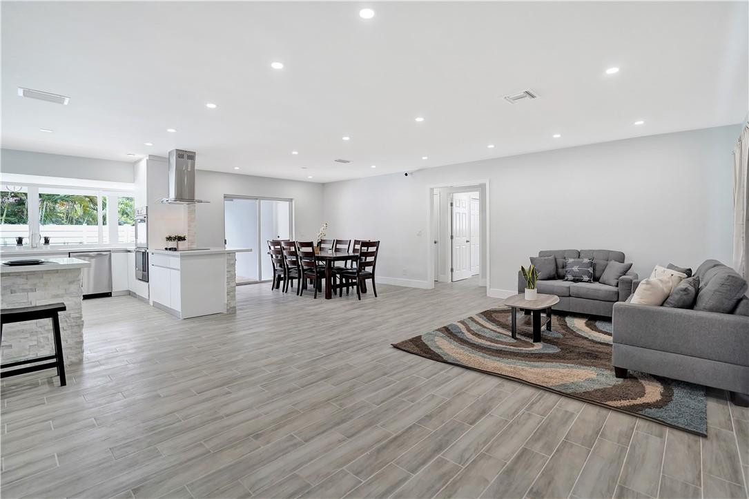 3520 North Park Road Hollywood, FL 33021 - Photo 9 of 19 Photo 9