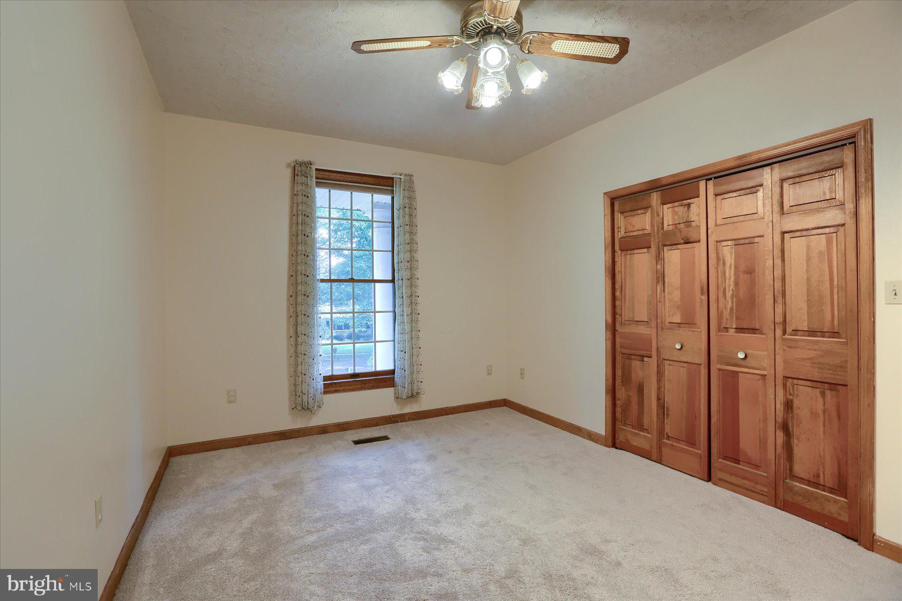 1201 Georgetown Circle Carlisle, PA 17013 - Photo 36 of 55
