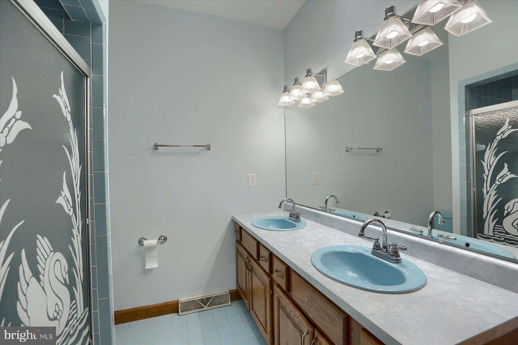 1201 Georgetown Circle Carlisle, PA 17013 - Photo 43 of 55