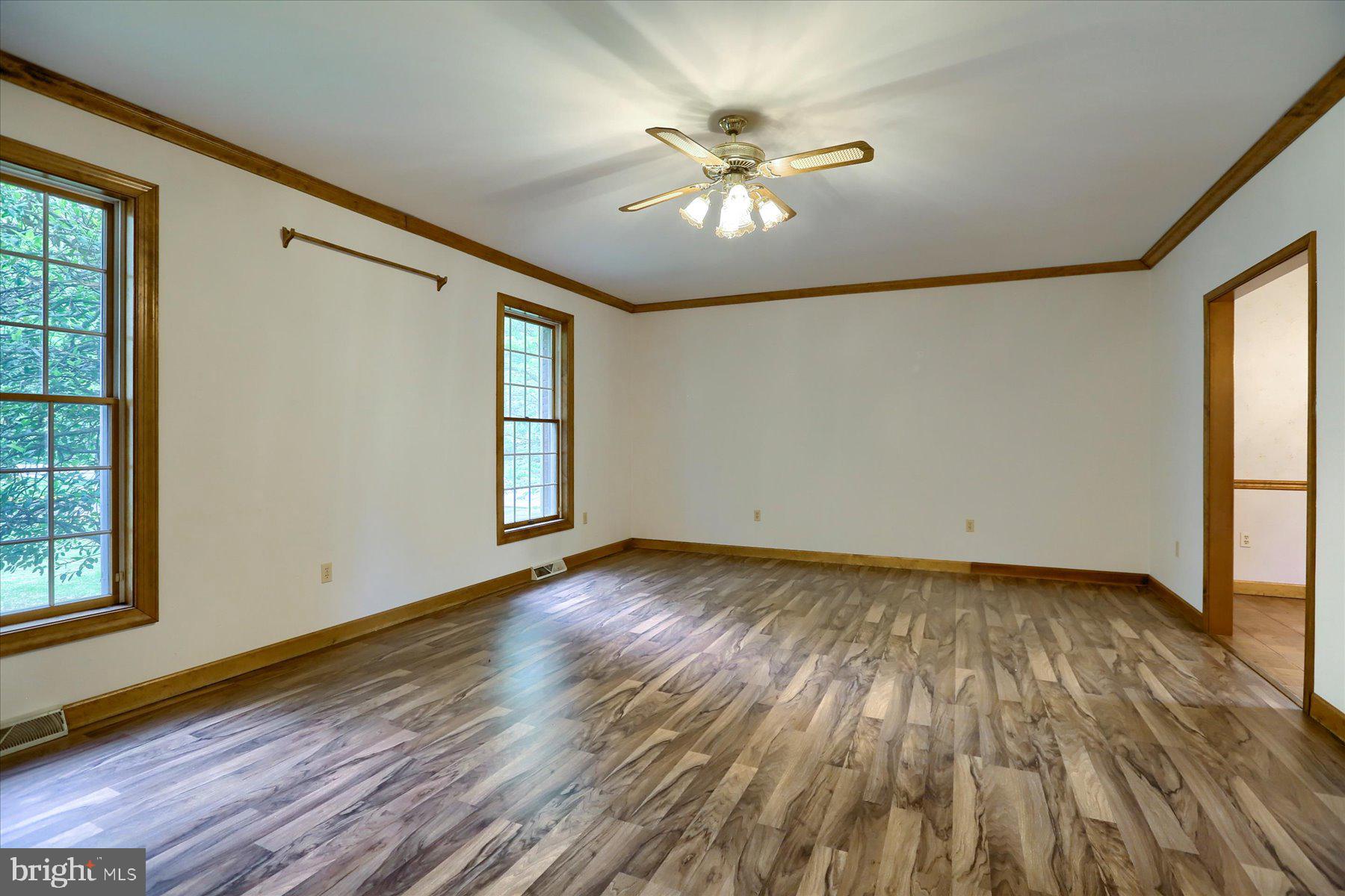1201 Georgetown Circle Carlisle, PA 17013 - Photo 9 of 55