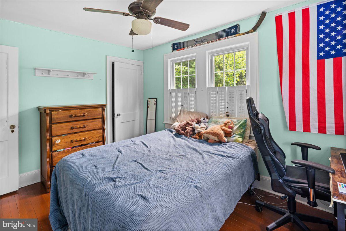 15 Carlton Avenue Ewing, NJ 08618 - Photo 27 of 39