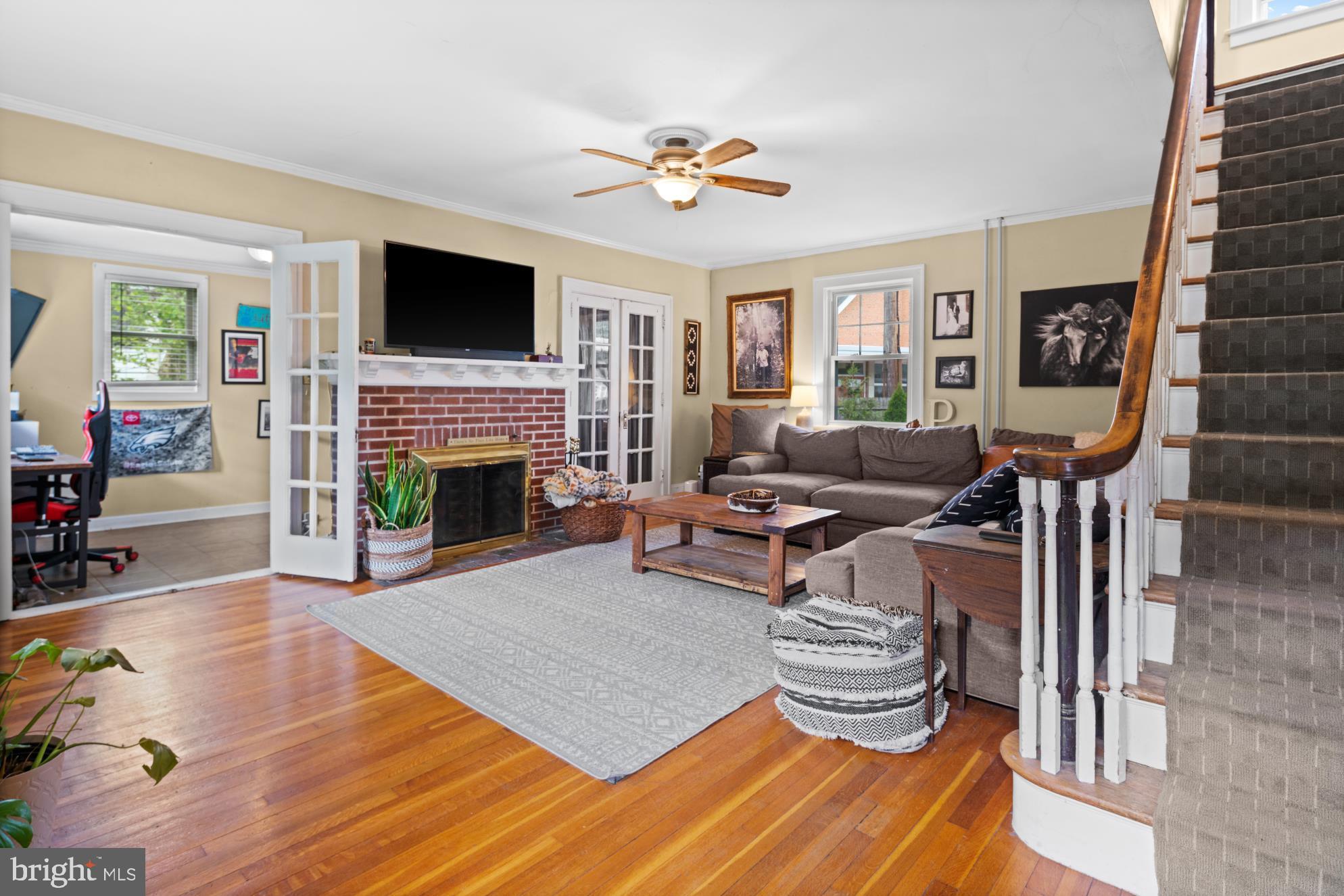 15 Carlton Avenue Ewing, NJ 08618 - Photo 3 of 39