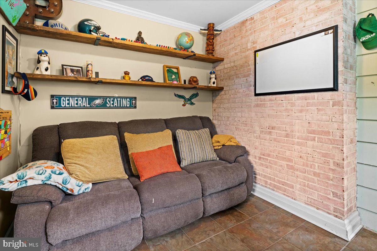 15 Carlton Avenue Ewing, NJ 08618 - Photo 7 of 39