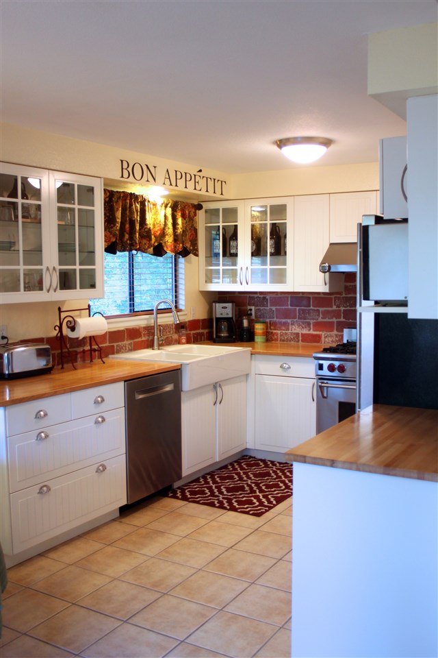 1823 South Wardson Road Spokane Valley, WA 99212 - Photo 3 of 8