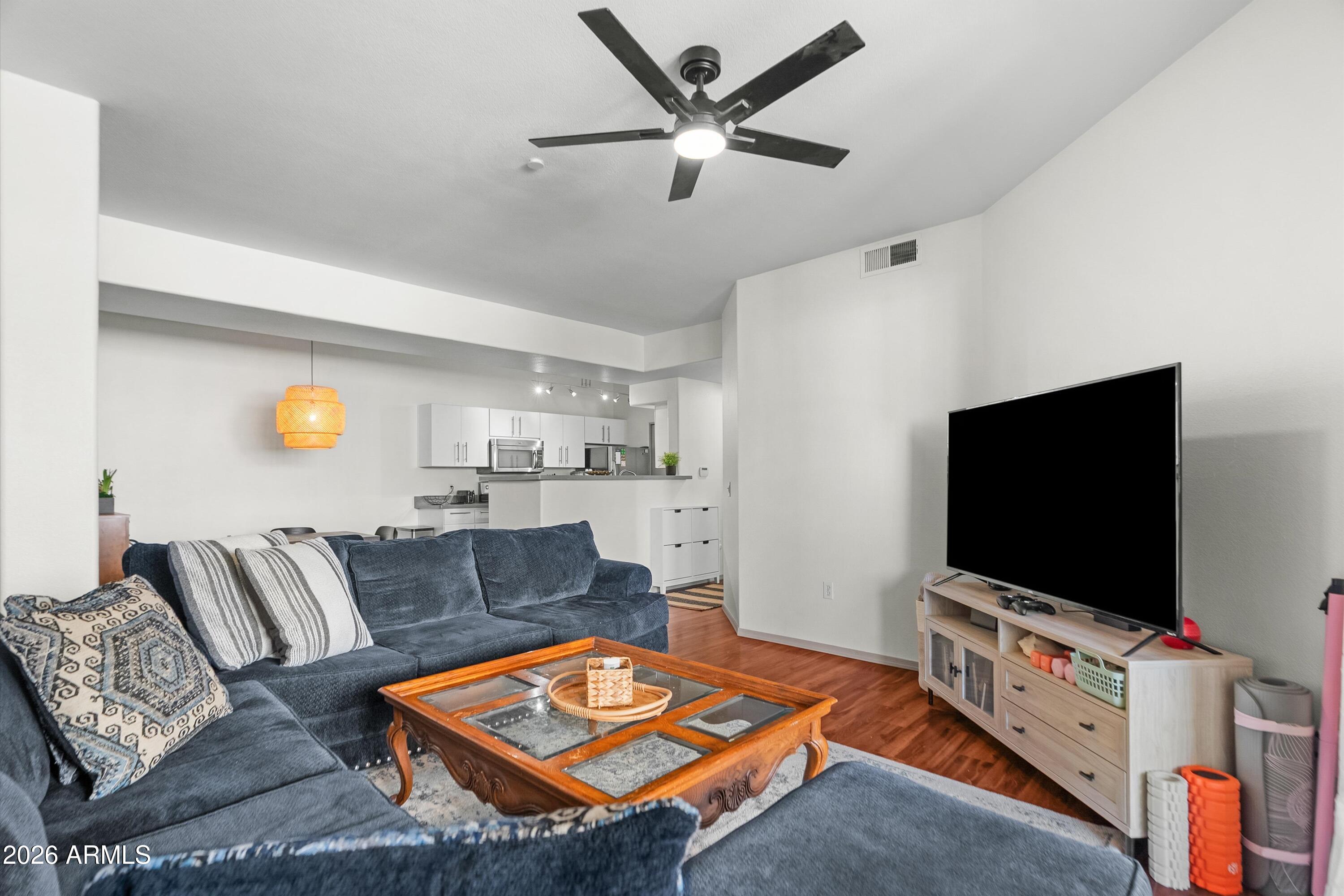 3302 North 7th Street, Unit 262 Phoenix, AZ 85014 - Photo 9 of 28 10-20260206-DSC07362