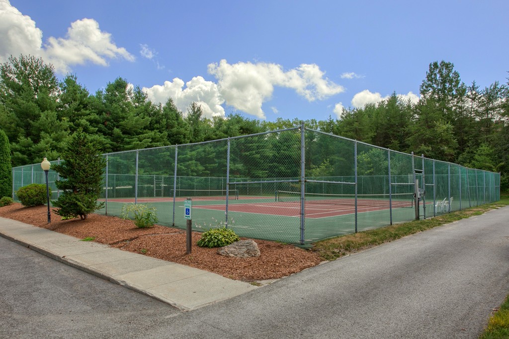 305 Ridgefield Circle, Unit E Clinton, MA 01510 - Photo 34 of 35