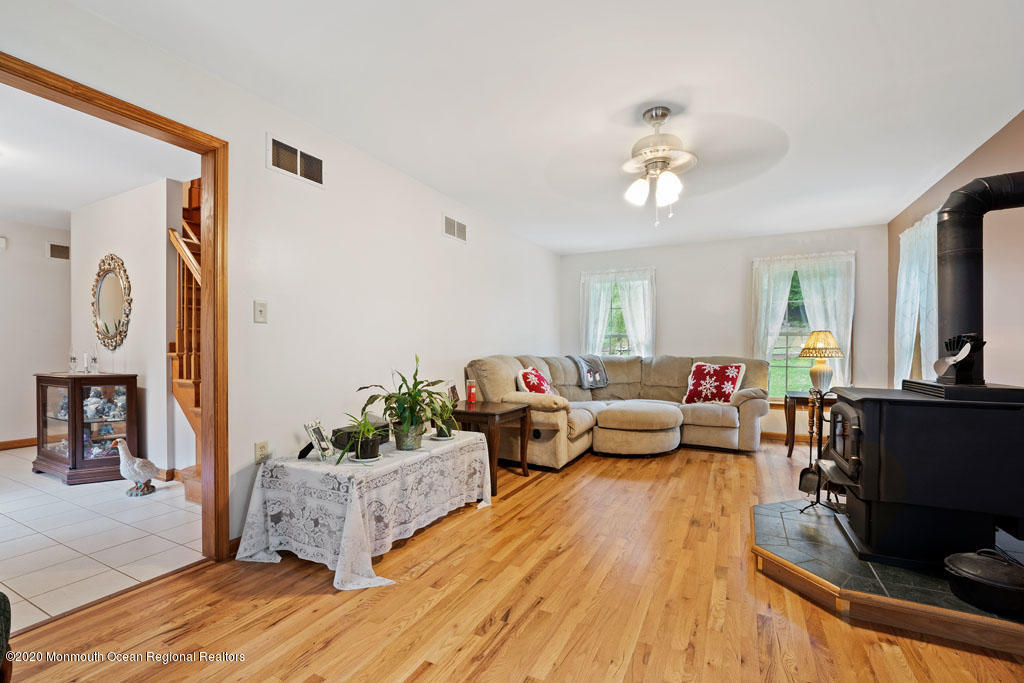 1 Julia Drive Washington, NJ 07882 - Photo 19 of 40 DSC03809