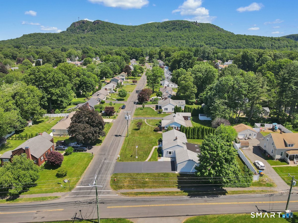 7 Alanby Drive Meriden, CT 06451 - Photo 31 of 34