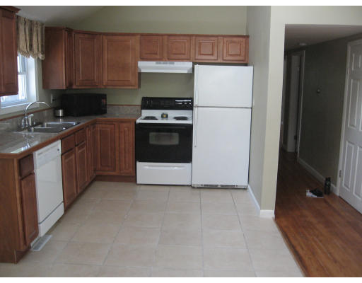 319 Haydenville Road Northampton, MA 01053 - Photo 9 of 25 Gallery Image 9