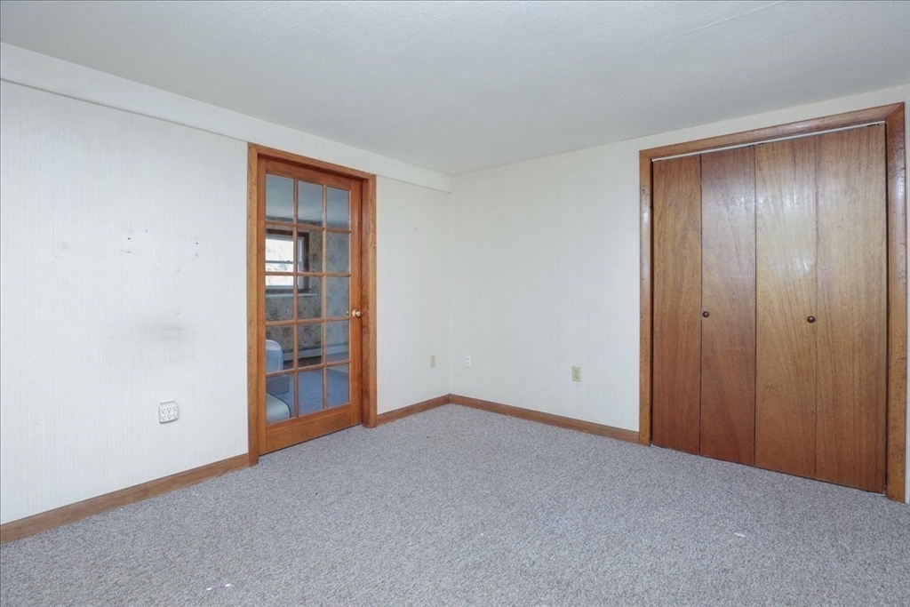 19 Longbow Road Danvers, MA 01923 - Photo 37 of 39 a view of an empty room and window