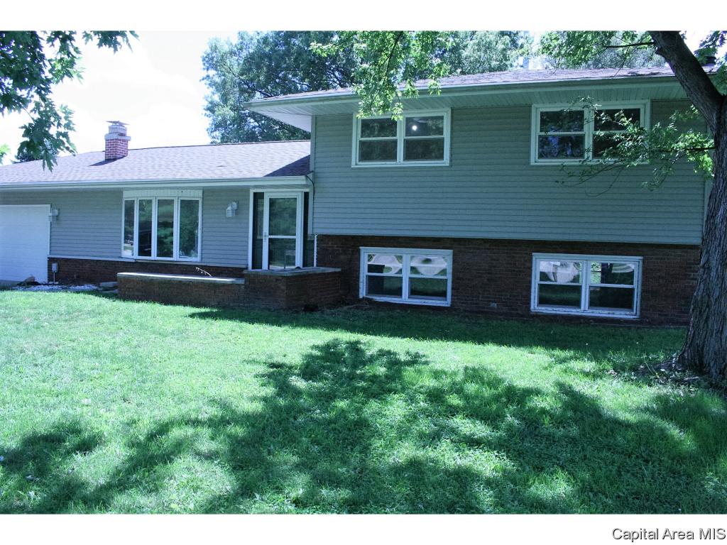 201 South Main Street Spaulding, IL 62561 - Photo 1 of 15 Gallery Image 1