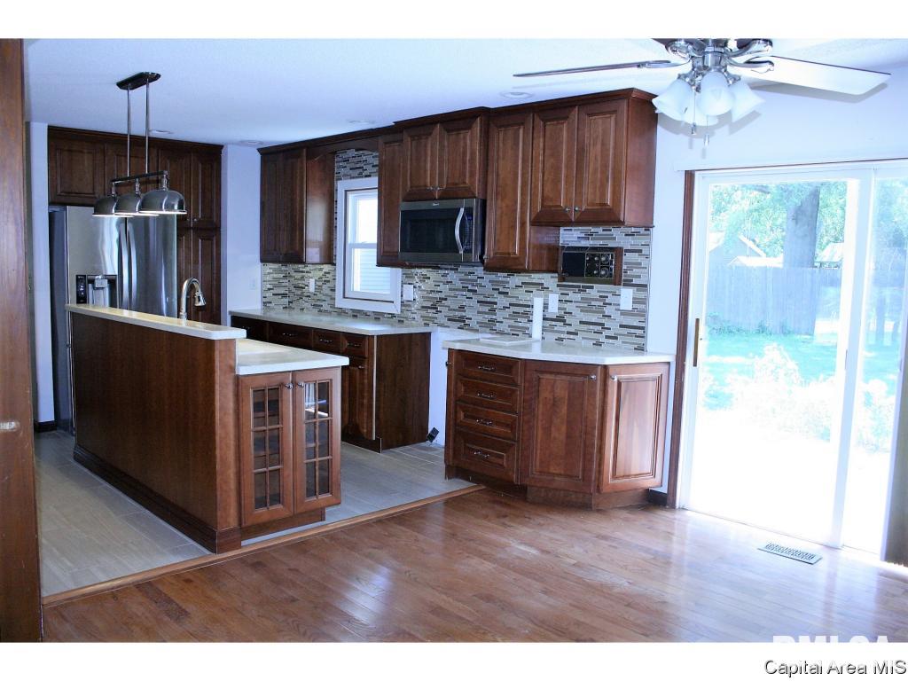 201 South Main Street Spaulding, IL 62561 - Photo 5 of 15 Gallery Image 5