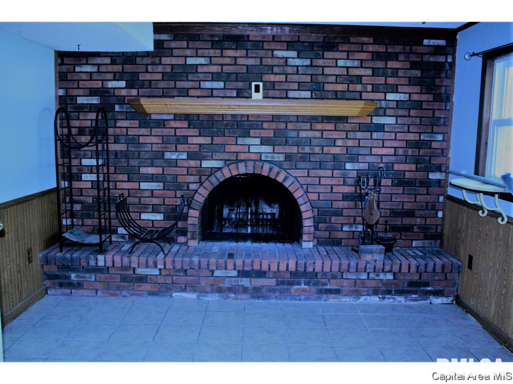201 South Main Street Spaulding, IL 62561 - Photo 9 of 15 Gallery Image 9