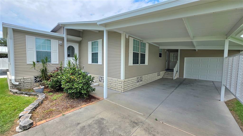 36740 Strand Drive Zephyrhills, FL 33542 - Photo 11 of 74