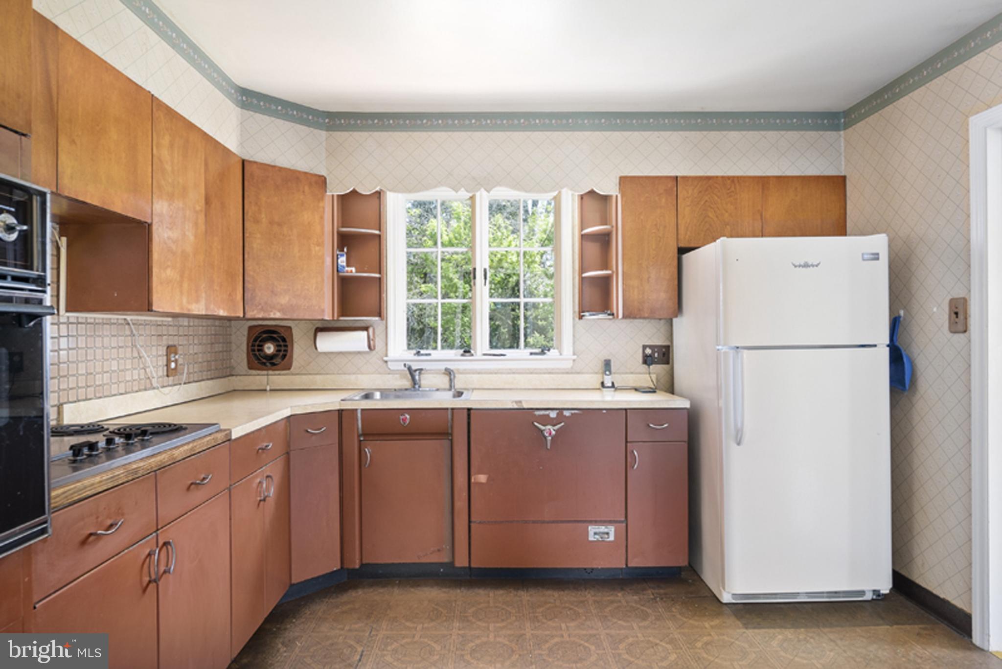 41 Ferncliff Road Newark, DE 19711 - Photo 6 of 22 Kitchen