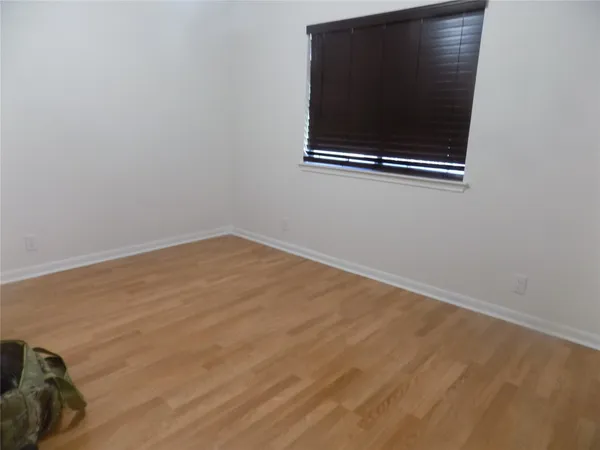 $2,100 | 803 Jasmine Trail, Georgetown, TX 78626