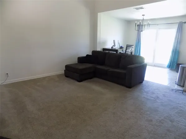 $2,100 | 803 Jasmine Trail, Georgetown, TX 78626