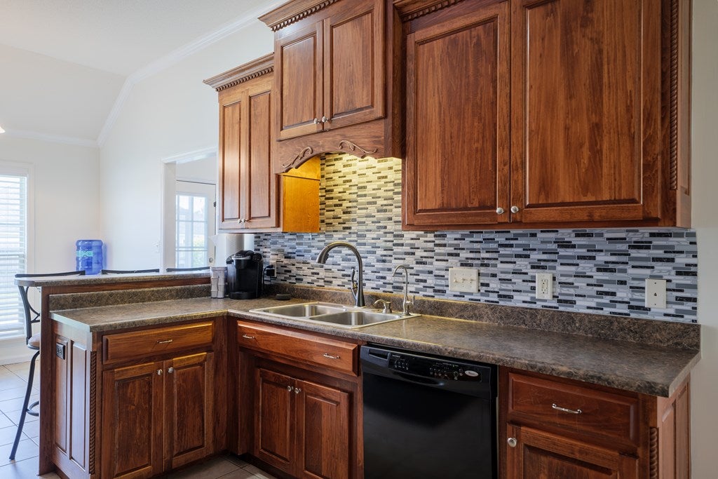 3989 Applecross Road Valdosta, GA 31605 - Photo 8 of 35 Gallery Image 8