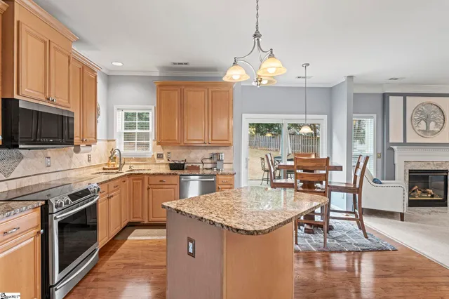 $375,000 | 112 Bathurst Lane, Simpsonville, SC 29681