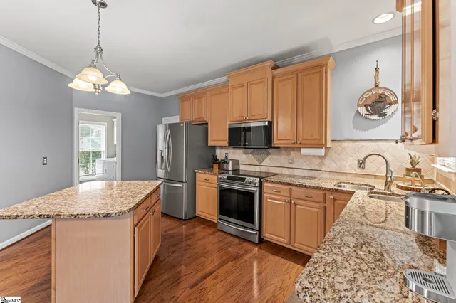 $375,000 | 112 Bathurst Lane, Simpsonville, SC 29681