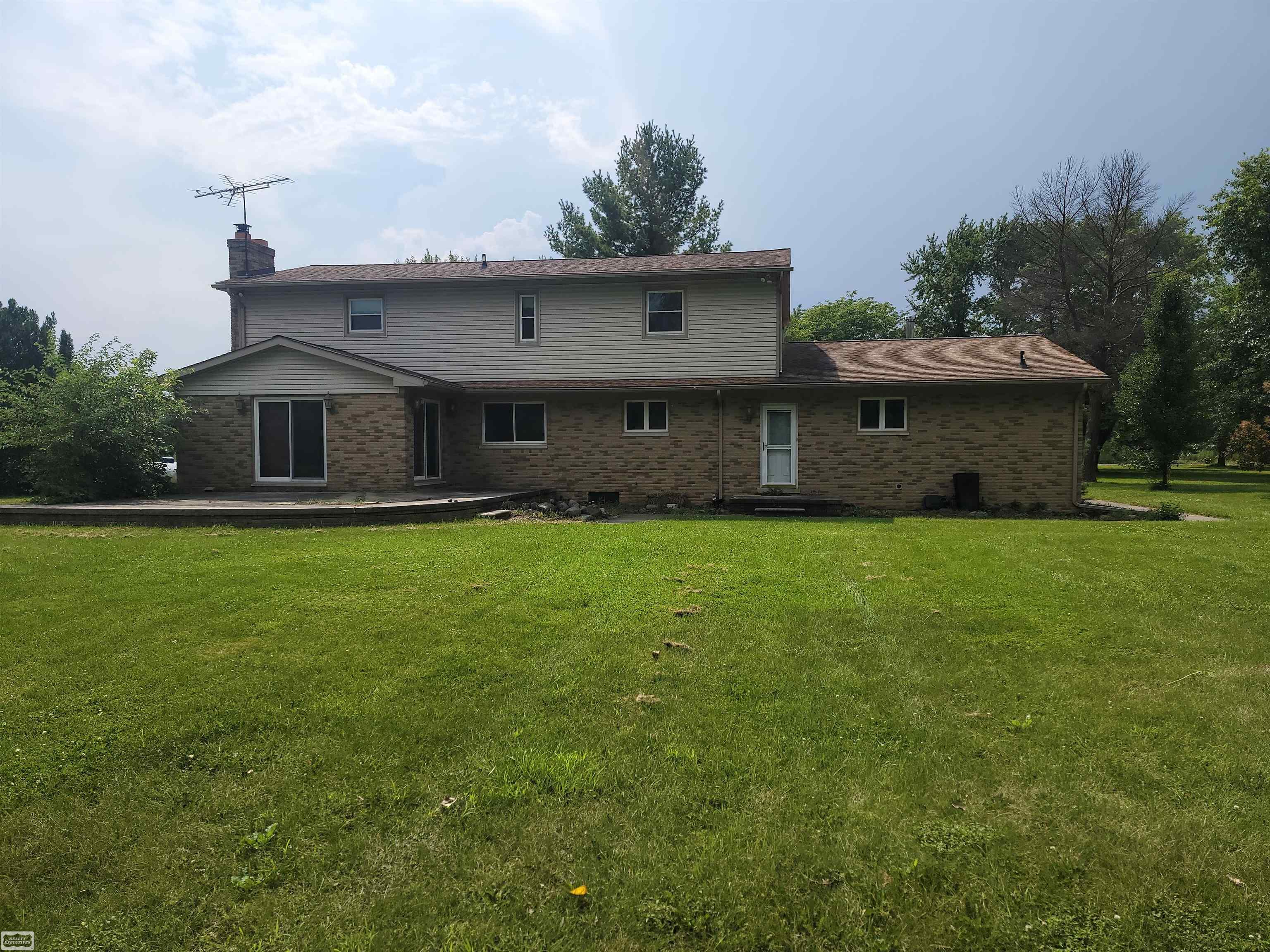 1040 Miller Road Memphis, MI 48041 - Photo 6 of 40