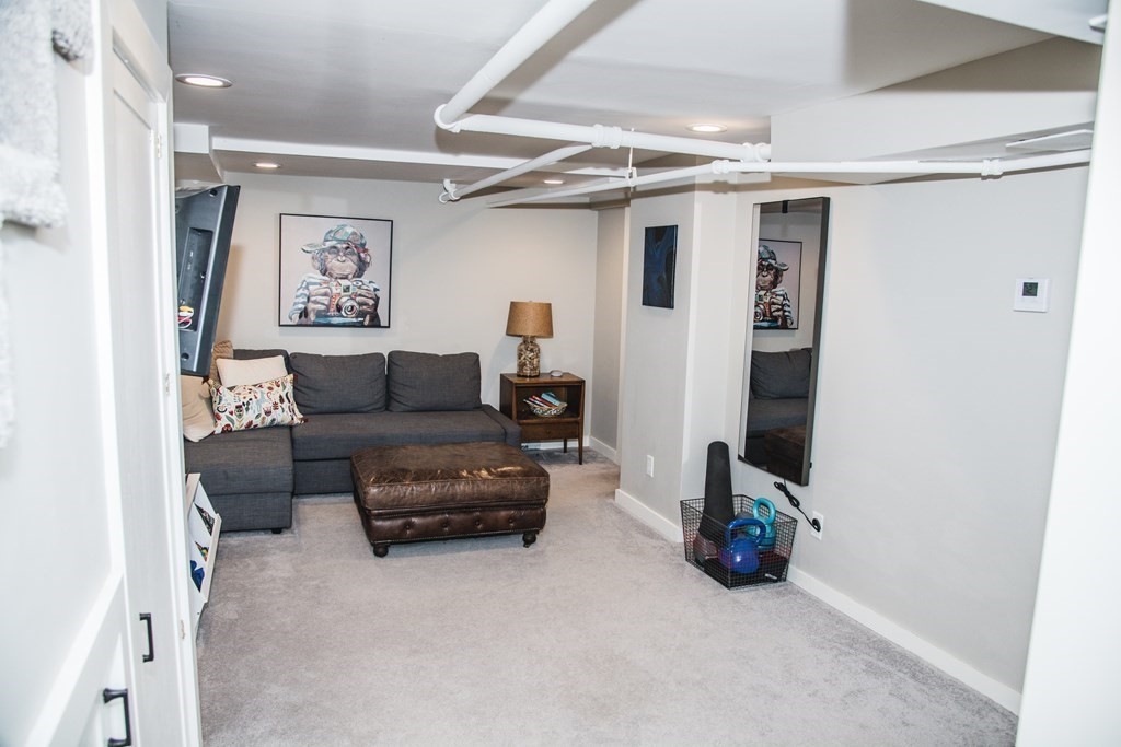 1045 Brook Road Milton, MA 02186 - Photo 29 of 40