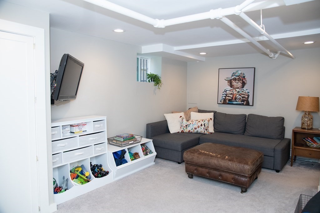1045 Brook Road Milton, MA 02186 - Photo 30 of 40