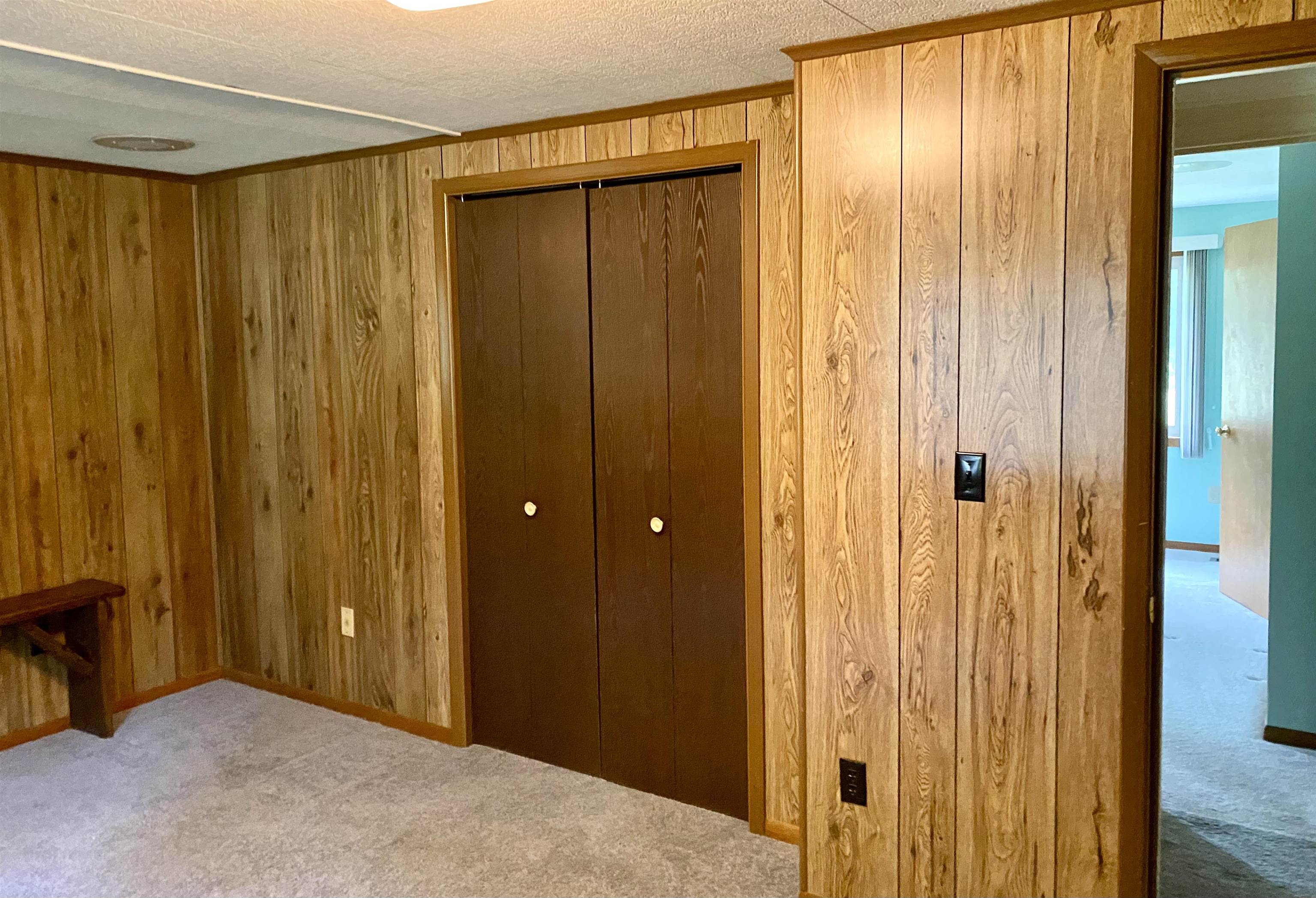 9246 South Cedar Run Road Traverse City, MI 49684 - Photo 34 of 55 1902365-33.JPG