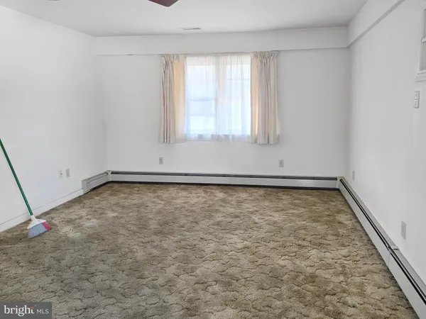 $199,900 | 105 Lakeview Drive, Salisbury, MD 21804