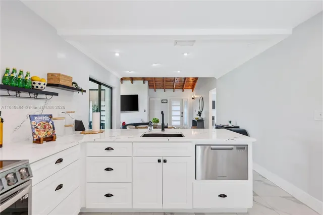 $595,000 | 19654 Back 9 Drive, Boca Raton, FL 33498