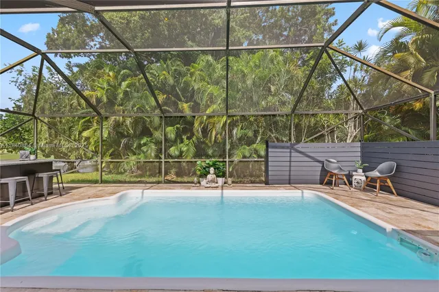 $595,000 | 19654 Back 9 Drive, Boca Raton, FL 33498