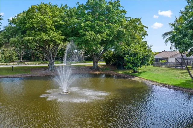 $595,000 | 19654 Back 9 Drive, Boca Raton, FL 33498