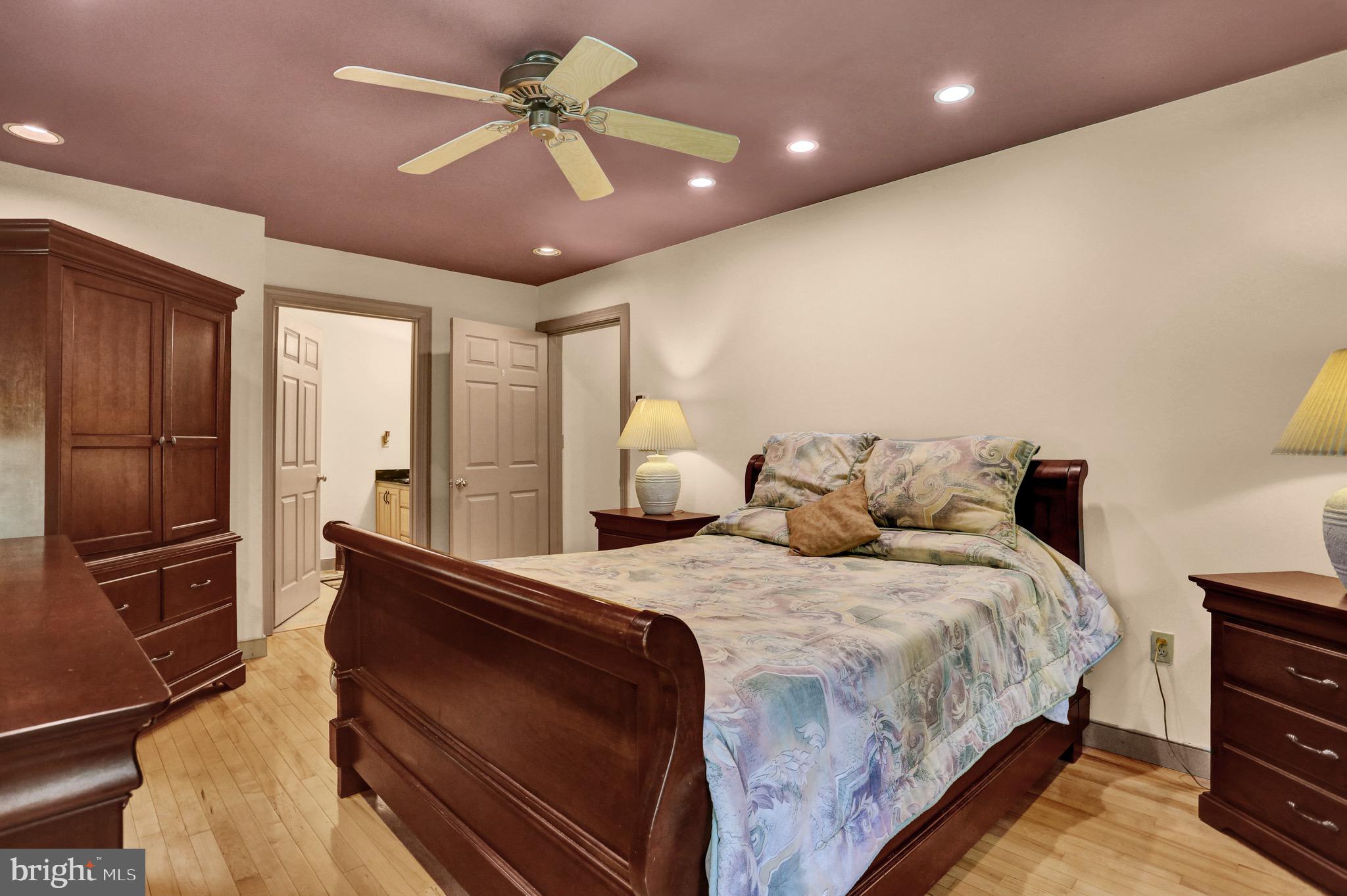 136 Red Well Road New Holland, PA 17557 - Photo 27 of 37 Gallery Image 27