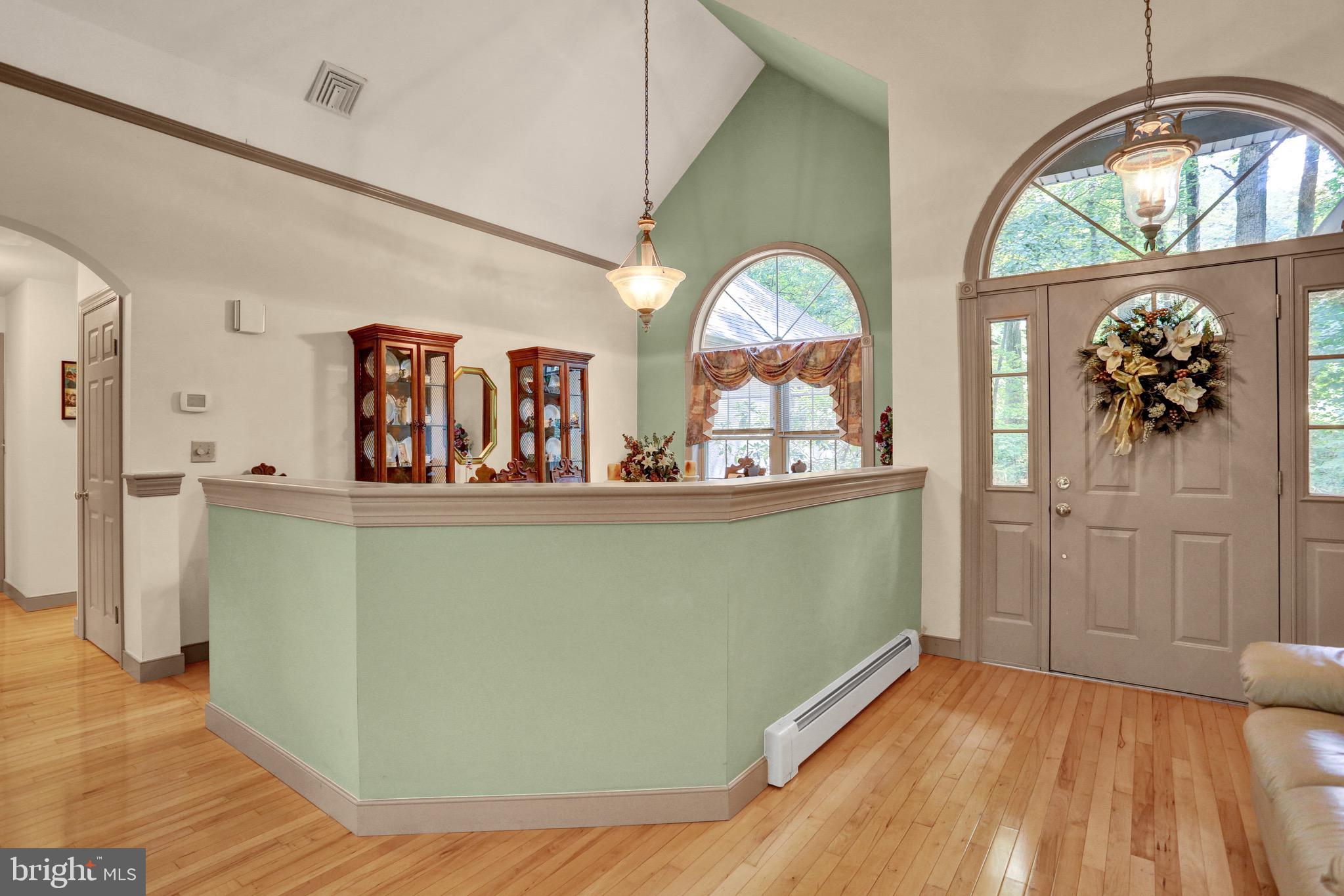 136 Red Well Road New Holland, PA 17557 - Photo 6 of 37 Gallery Image 6