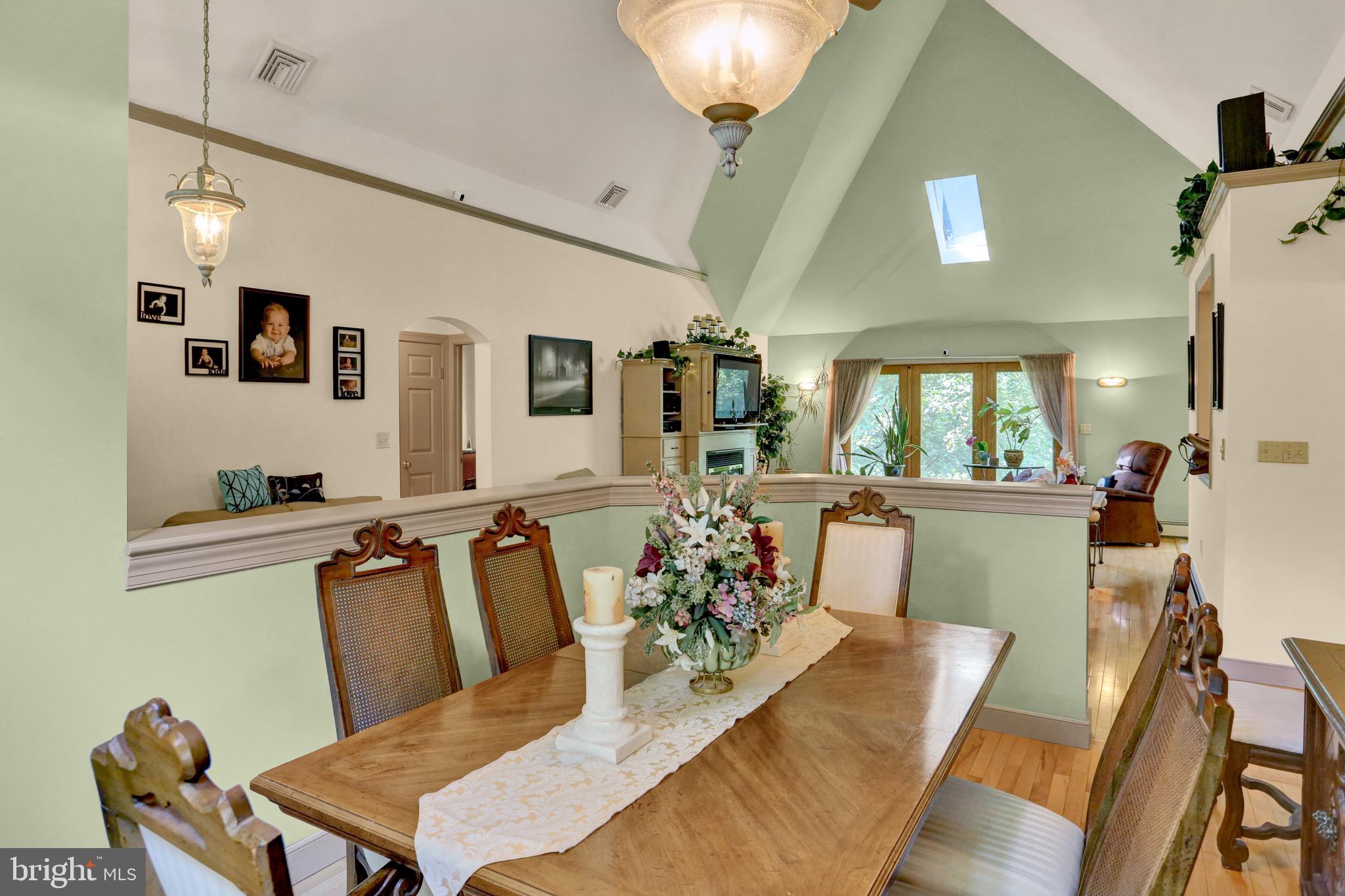 136 Red Well Road New Holland, PA 17557 - Photo 10 of 37 Gallery Image 10